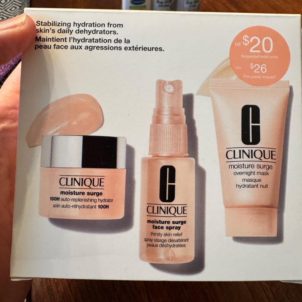 New samples skincare bundle with bag - Picture 2 of 7